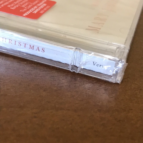 ✨HOST PICK✨ Sealed, Mary J Blige A Mary Christmas 2013, CD - Picture 6 of 6